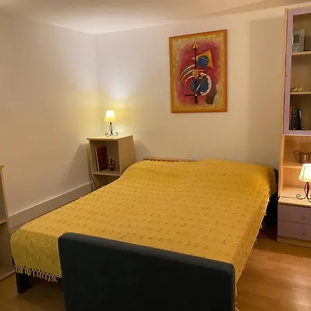 Cozy & Quiet Studio With A Garden Apartman